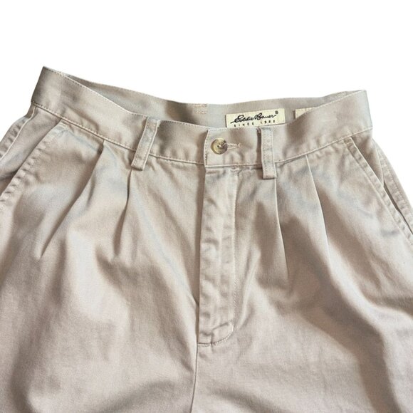 Eddie Bauer Classic Fit 90's Pleated 'Mom Shorts'-Khaki-Size 6-GUC - Picture 2 of 5